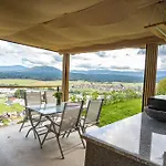 Počitniška hiša Hill Stars House Straza