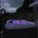 Hill Stars House *