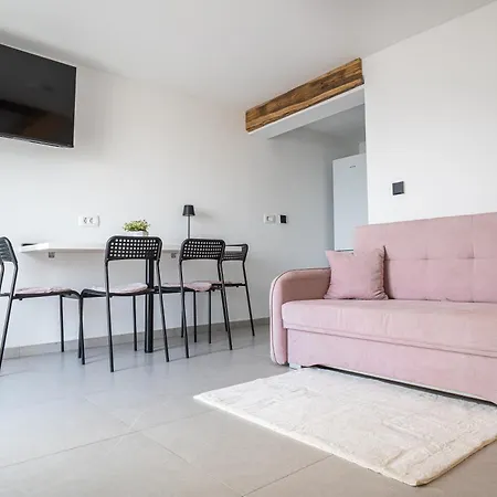 بيت للعطل Hill Stars House Straza