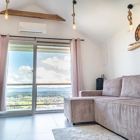 Hill Stars House Dom wakacyjny Straza