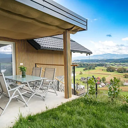 Hill Stars House *