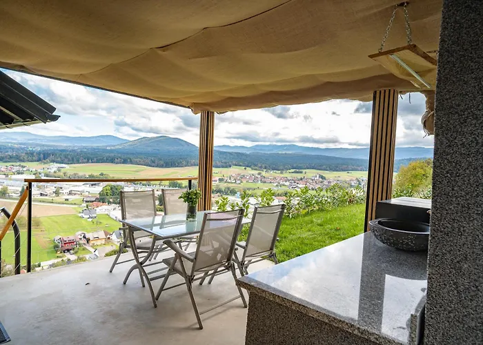 Holiday home Hill Stars House Straza